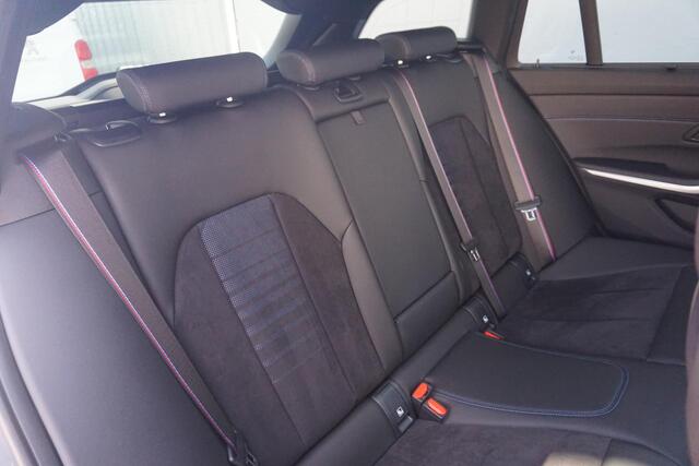 BMW 3-SERIE Touring 320i M Sport Pro Trekhaak / Panorama Dak / Hifi / Stoelverwarming / Driving Assistant