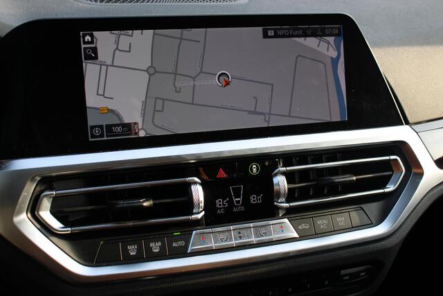 BMW 3-SERIE Touring 320i Executive Edition