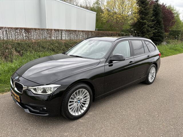 BMW 3-SERIE Touring 320i Centennial High Executive / LEER / AUTOMAAT / NAVI