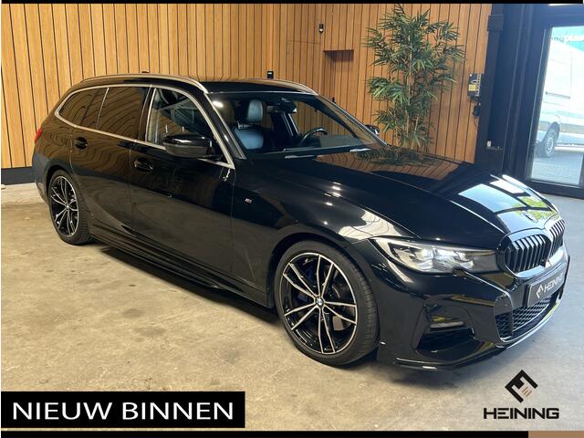 BMW 3-SERIE Touring 330i M Sport Introduction Executive Navi. Apple carplay. Hollandse auto NAP