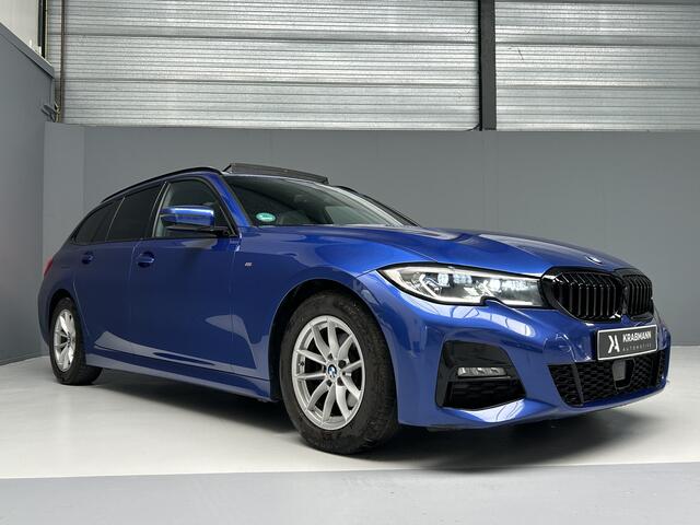 BMW 3-SERIE Touring 318d M-Sport Portimao Blue|HUD|Pano|Leder|LED