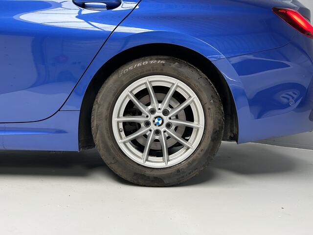 BMW 3-SERIE Touring 318d M-Sport Portimao Blue|HUD|Pano|Leder|LED