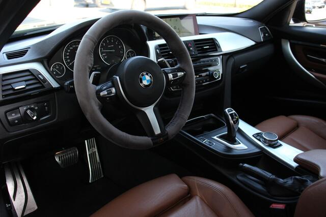 BMW 3-SERIE 320i M-Sport | 184PK | Schuifdak | Camera