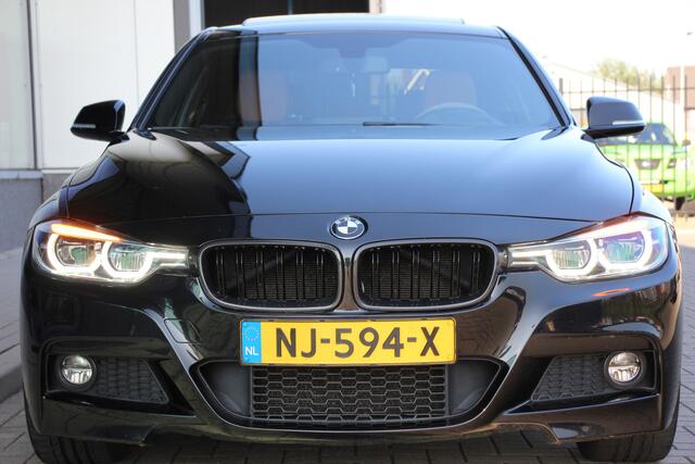 BMW 3-SERIE 320i M-Sport | 184PK | Schuifdak | Camera