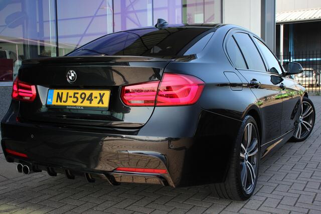 BMW 3-SERIE 320i M-Sport | 184PK | Schuifdak | Camera