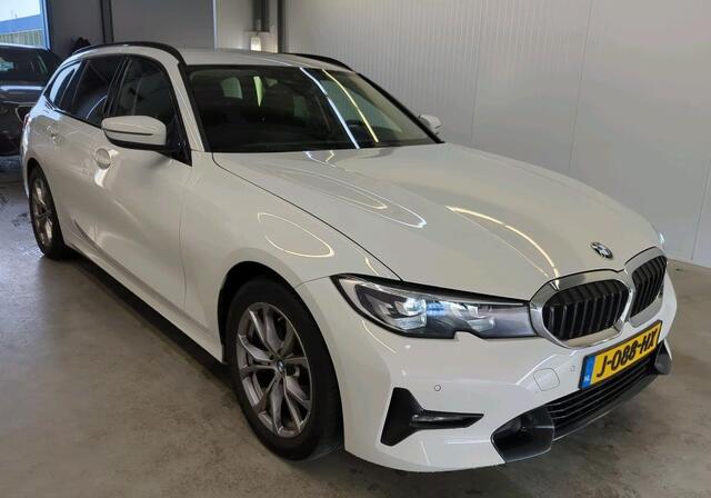 BMW 3-SERIE Touring 320i Automaat Executive Sportline Harman Kardon Audio Sportstoelen Leer Stoelverwarming Life Cockpit Prof Dab Carplay Shadow Line NL Auto BTW 1e Eigenaar