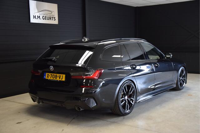 BMW 3-SERIE Touring 330i Business Edition Plus