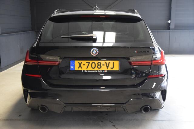 BMW 3-SERIE Touring 330i Business Edition Plus