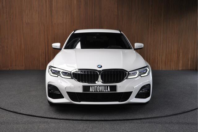BMW 3-SERIE Touring 330e M-Sport Navi Leer Carplay Laser LED Trekhaak