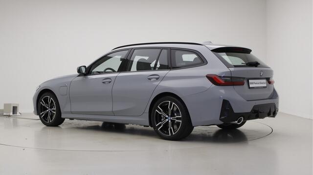 BMW 3-SERIE Touring 320e