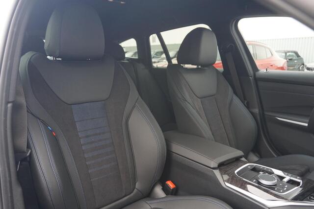 BMW 3-SERIE Touring 320e M Sport / Trekhaak / M Performance onderdelen