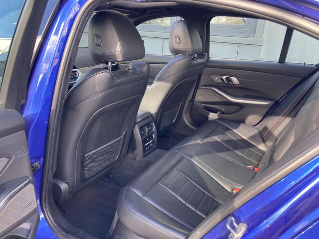 BMW 3-SERIE 330i M-Sport 260pk Automaat High Exec.Edition FULL OPTIONS!!