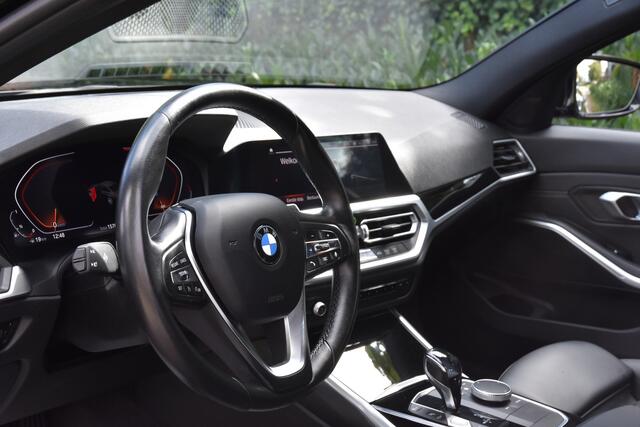 BMW 3-SERIE 320i Executive Edition