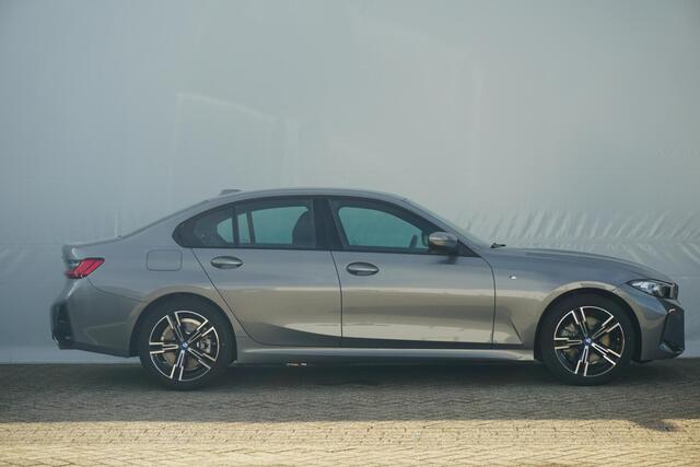 BMW 3-SERIE Sedan 320e