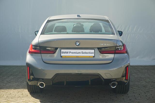 BMW 3-SERIE Sedan 320e