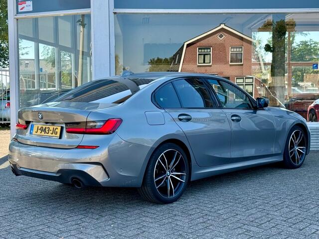 BMW 3-SERIE Verwacht 318I Executive M-sport Navi Camera Pdc