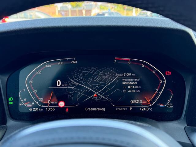 BMW 3-SERIE Verwacht 318I Executive M-sport Navi Camera Pdc