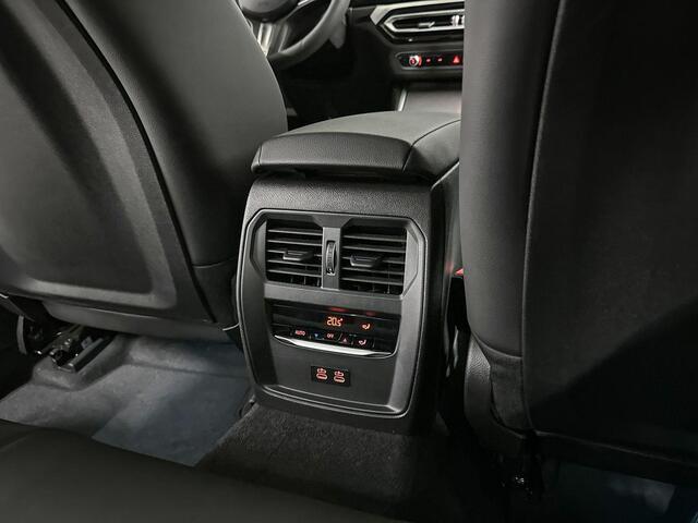 BMW 3-SERIE 320e M-Sport Pro | Travel Pack | Parking Pack | Harman/Kardon | Schuif-/Kanteldak
