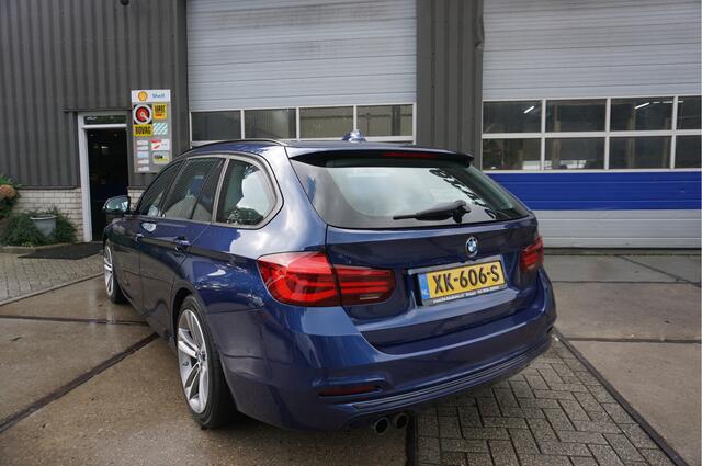 BMW 3-SERIE Touring 320d EDE