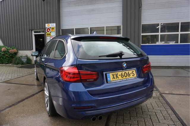 BMW 3-SERIE Touring 320d EDE