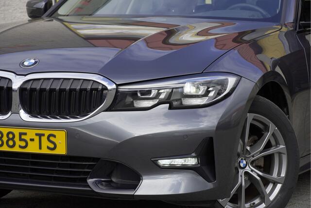 BMW 3-SERIE Touring 320i 184PK! Executive Sport BJ2020 Lmv 17" | Led V+A | Pdc | Navi | Luxe raamlijsten | Luxe dakrailing | Elek. achterklep | Virtual cockpit | Climate control | Cruise control | Sportstoelen | Getint glas