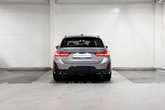 BMW 3-SERIE Touring 320e M-Sport | Travel Pack | Harman/Kardon | Schuif-/Kanteldak | Comfort Acces