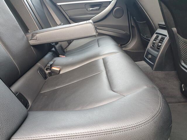 BMW 3-SERIE Touring 318i M Sport Corporate Lease PANO/LEDER/STOELVERW/NAVI/CRUISE/CLIMA