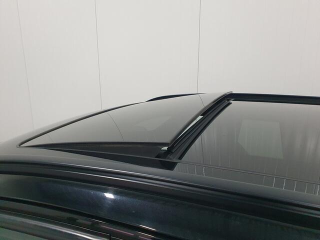 BMW 3-SERIE Touring 318i M Sport Corporate Lease PANO/LEDER/STOELVERW/NAVI/CRUISE/CLIMA