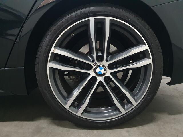 BMW 3-SERIE Touring 318i M Sport Corporate Lease PANO/LEDER/STOELVERW/NAVI/CRUISE/CLIMA