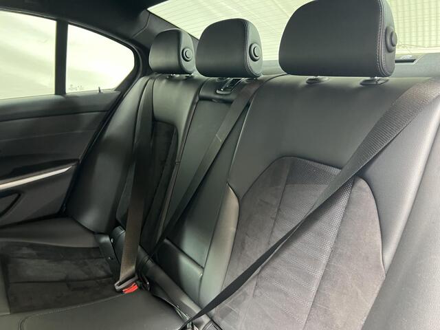 BMW 3-SERIE 320d Executive Edition