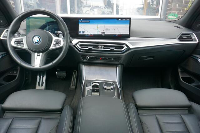 BMW 3-SERIE TOURING 330E XDRIVE LCi - M SPORT - LEDER - PANO - EL. TREKH.