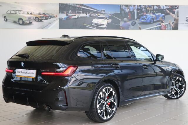 BMW 3-SERIE Touring 330e M Sportpakket Pro | Innovation Pack | Driving Assistant | Nieuw Model !!!