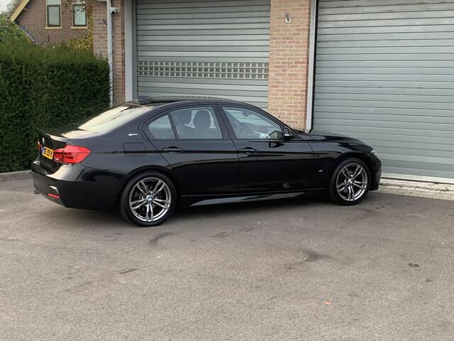 BMW 3-SERIE 330e Centennial Executive