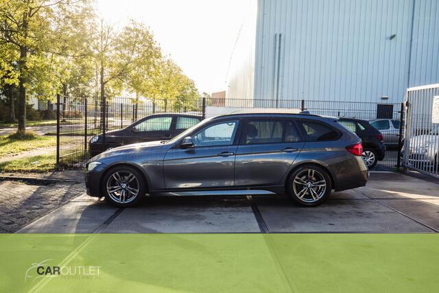 BMW 3-SERIE Touring 318i M Sport Corporate Lease Automaat, M-pakket, Achteruitrijcamera, stoelverw. , automatische trekhaak. Onlangs onderhoudsbeurt gehad!