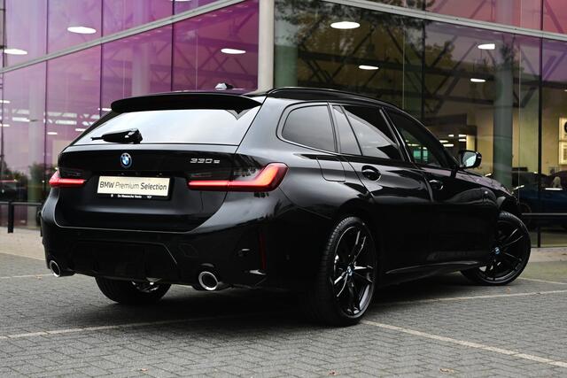 BMW 3-SERIE Touring 330e High Executive M Sport Automaat / Panoramadak / Trekhaak / Comfort Access / Sportstoelen / Stoelverwarming / Adaptieve LED / Active Cruise Control