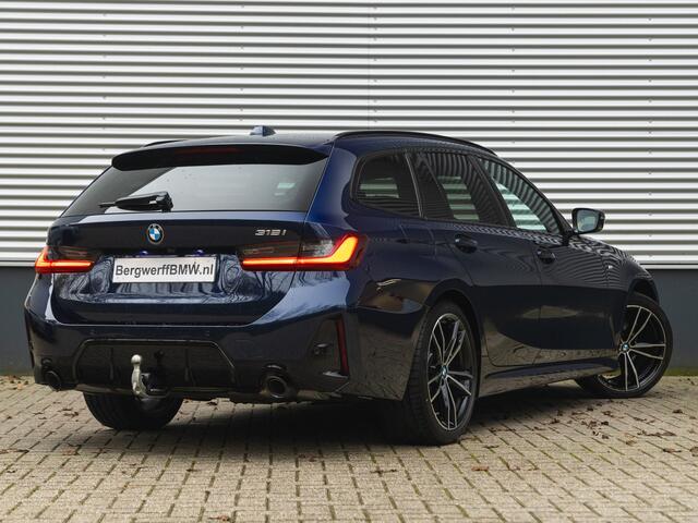 BMW 3-SERIE Touring 318i M-Sport - Pano - Trekhaak - ACC - Widescreen - Hifi