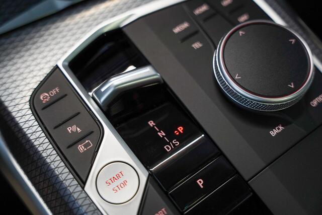 BMW 3-SERIE Touring 320e M Sportpakket Aut.