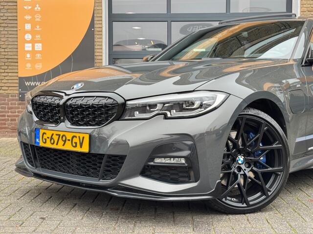 BMW 3-SERIE 330e M-SPORT PERFORMANCE EDITION CARBON FULL OPTIONS!