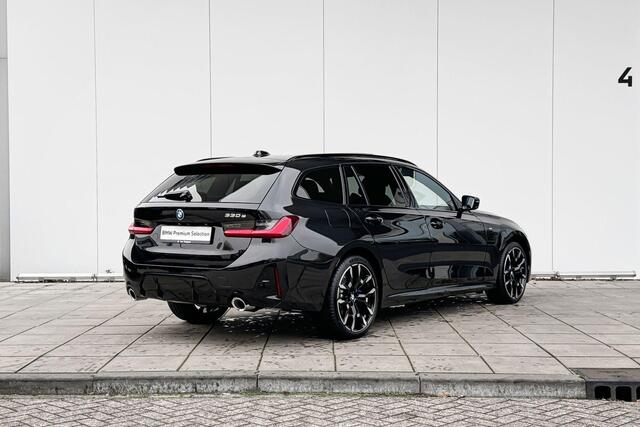 BMW 3-SERIE Touring 330e M-Sport / Active Cruise Control / Driving Assistant / 19"