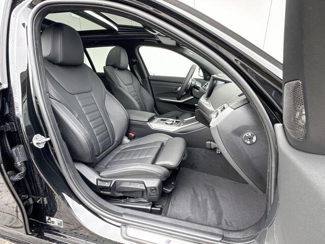 BMW 3-SERIE Touring 330e M-Sport / Active Cruise Control / Driving Assistant / 19"
