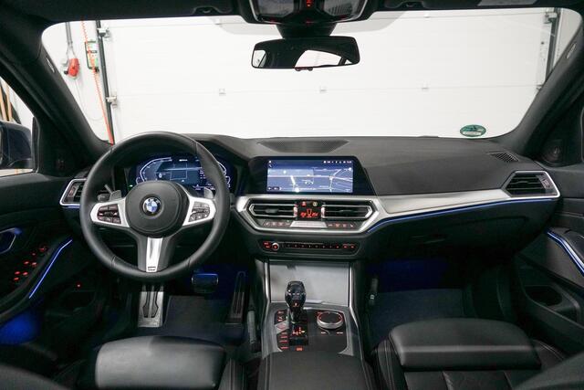 BMW 3-SERIE 330e M-Sport | Schuifdak | Harman Kardon | Elektr. Trekhaak