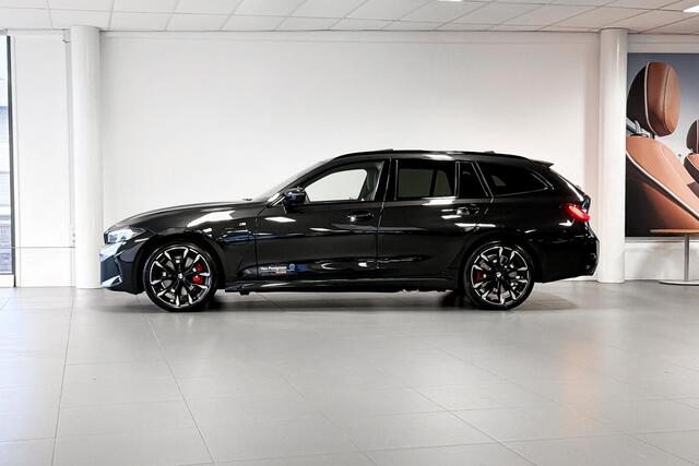 BMW 3-SERIE Touring 330e | M Sport | Stoelverwarming | Glazen Panoramadak | Harman Kardon | Trekhaak |