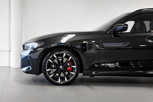 BMW 3-SERIE Touring 330e | M Sport | Stoelverwarming | Glazen Panoramadak | Harman Kardon | Trekhaak |