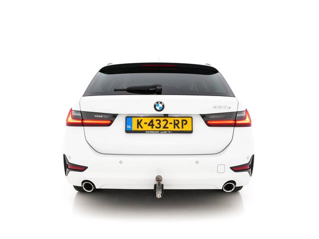 BMW 3-SERIE Touring 330e (INCL-BTW) *VERNASCA-VOLLEDER | NAVI-FULLMAP | VIRTUAL-COCKPIT | FULL-LED | DAB | ECC | PDC | ADAPTIVE-CRUISE | SPORT-SEATS | 17"ALU*