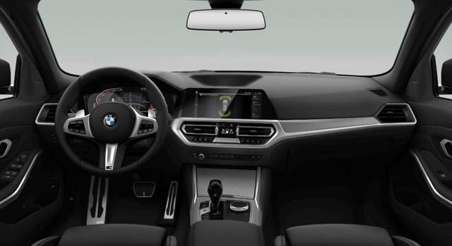 BMW 3-SERIE Touring 320i High Executive Edition M Sport - Trekhaak - Panoramadak - Parking Assistant - Head up - Elektrisch verwarmde voorstoelen - Automatisch dimmende binnen/buitenspiegel - Led mistlampen