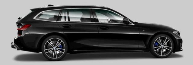 BMW 3-SERIE Touring 320i High Executive Edition M Sport - Trekhaak - Panoramadak - Parking Assistant - Head up - Elektrisch verwarmde voorstoelen - Automatisch dimmende binnen/buitenspiegel - Led mistlampen