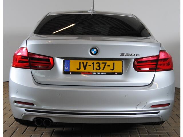 BMW 3-SERIE 330e Sport