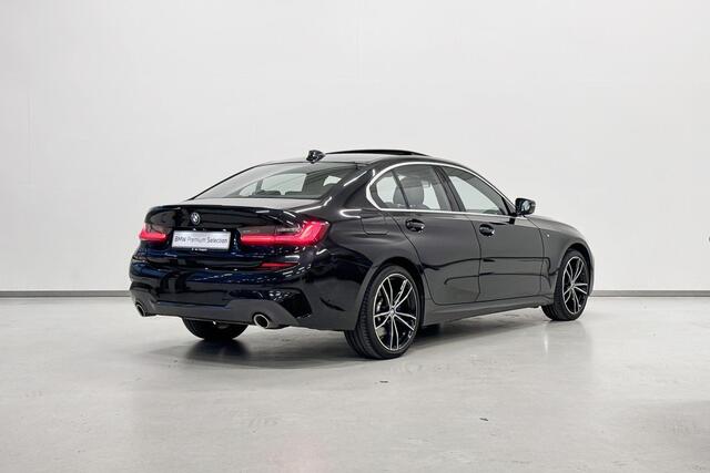 BMW 3-SERIE Sedan 330e High Executive M Sport Plus Pakket Aut.