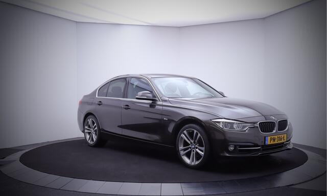 BMW 3-SERIE 318iA SPORT-LINE Executive FULL LED/NAVI PROF/SPORTSTOELEN/CRUISE/PDC V+A/LMV 18''