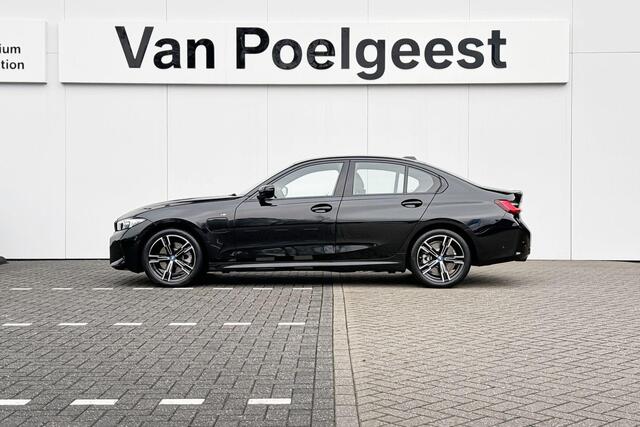 BMW 3-SERIE Sedan 320e